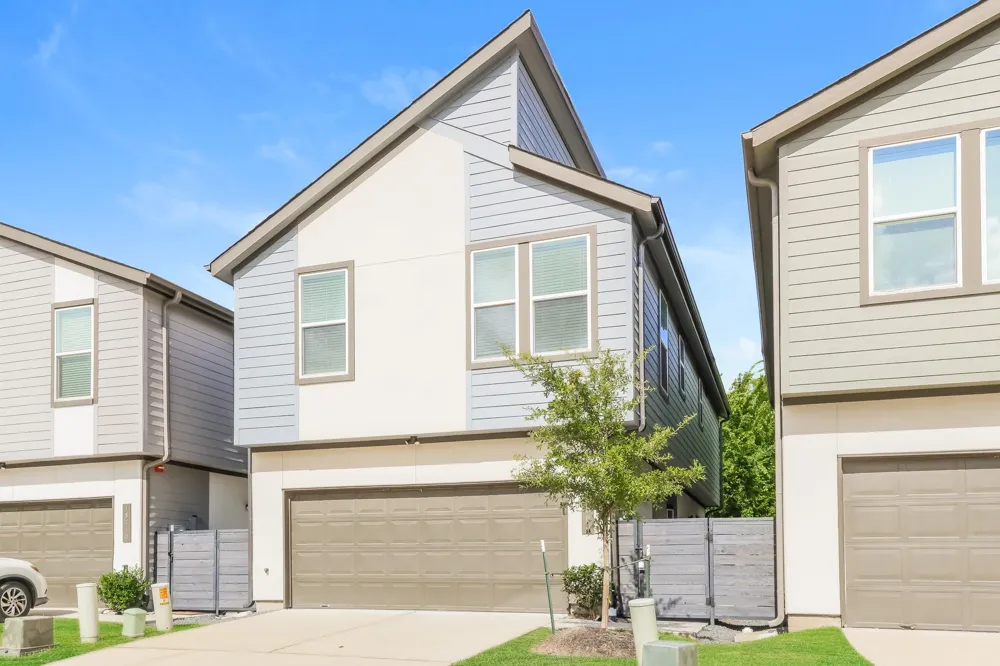 18306 W Centro Circle Shenandoah, TX 77385