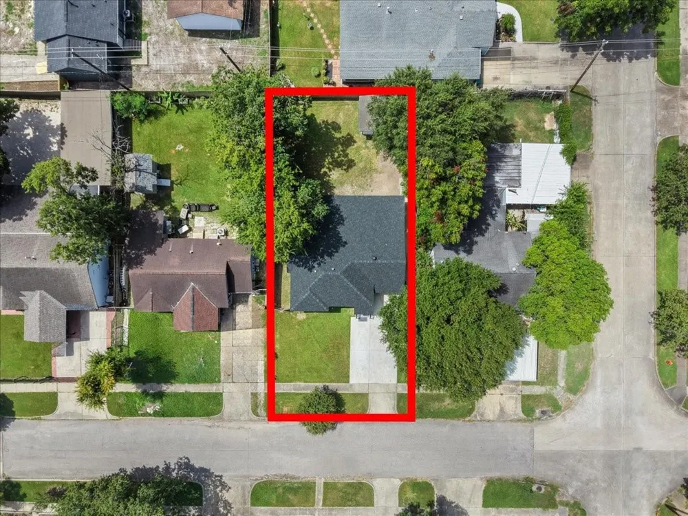 1105 W Ellaine Avenue Pasadena, TX 77506