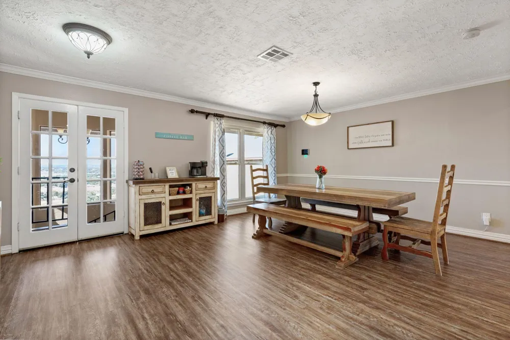 1464 Lakeside Drive W Canyon Lake, TX 78133