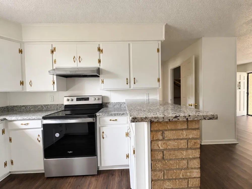 409 La Bradford Drive Bay City, TX 77414