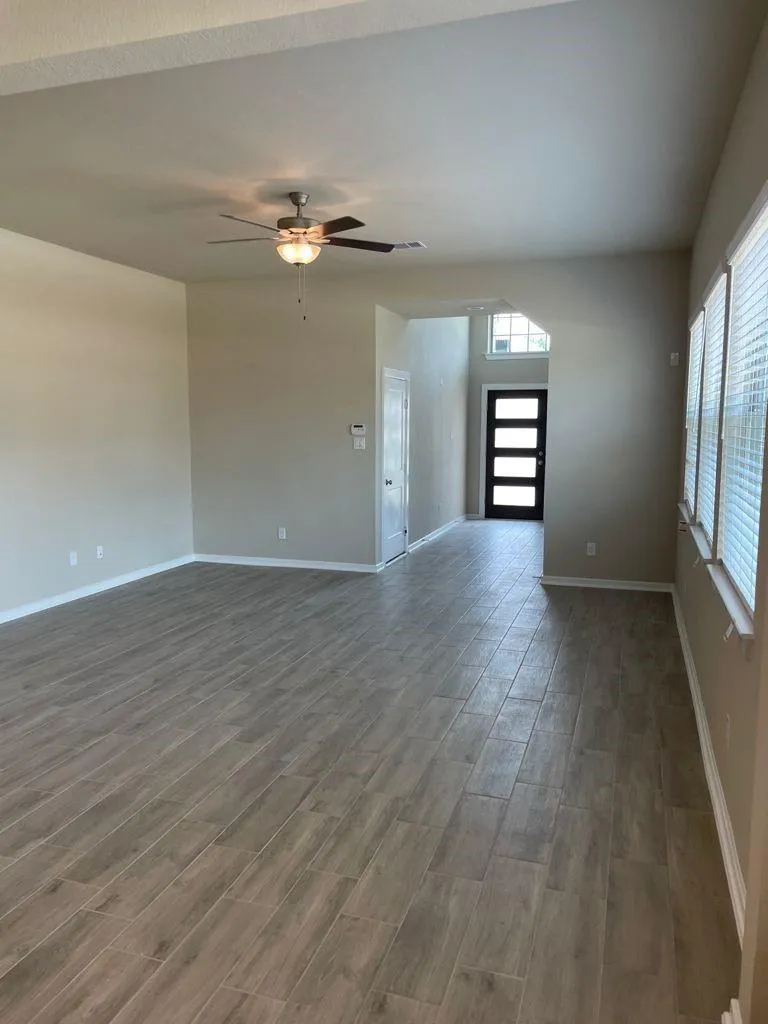 7912 Spring Run Drive Magnolia, TX 77354
