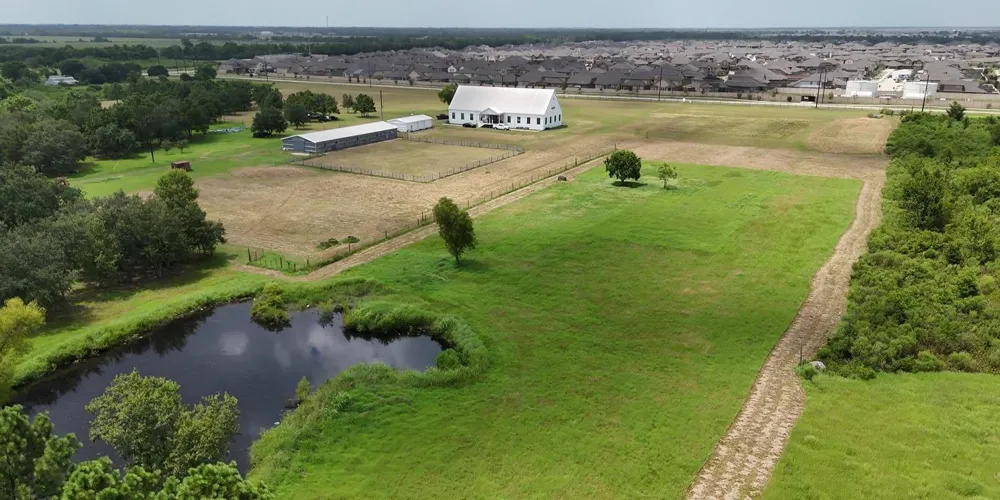 1200 Davenport Parkway Rosharon, TX 77583