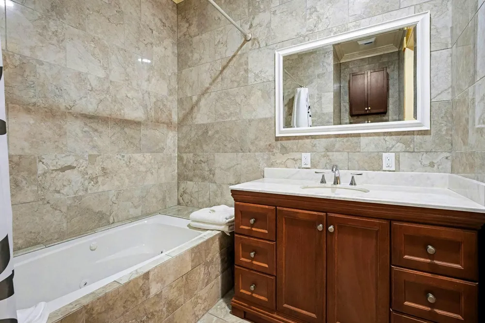 1200 Davenport Parkway Rosharon, TX 77583