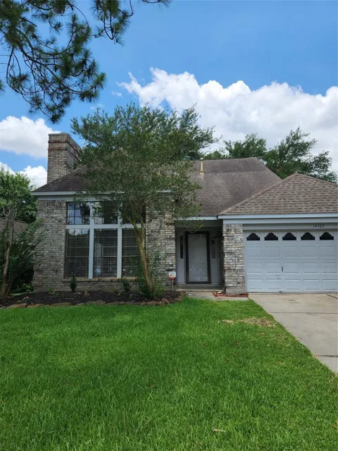 14562 Oak Chase Drive