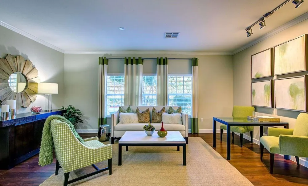 2951 Loop 336 W #924 Conroe, TX 77304