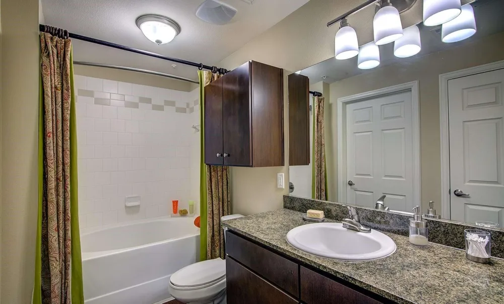 2951 Loop 336 W #924 Conroe, TX 77304