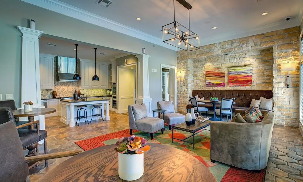 2951 Loop 336 W #924 Conroe, TX 77304