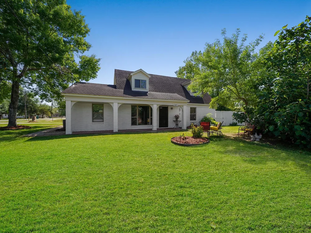 2503 Pansy Street Pasadena, TX 77503