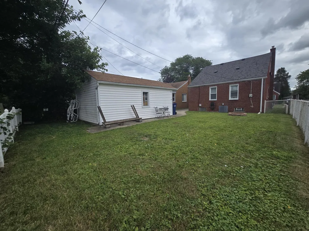 1032 Buckingham Avenue Lincoln Park, MI 48146