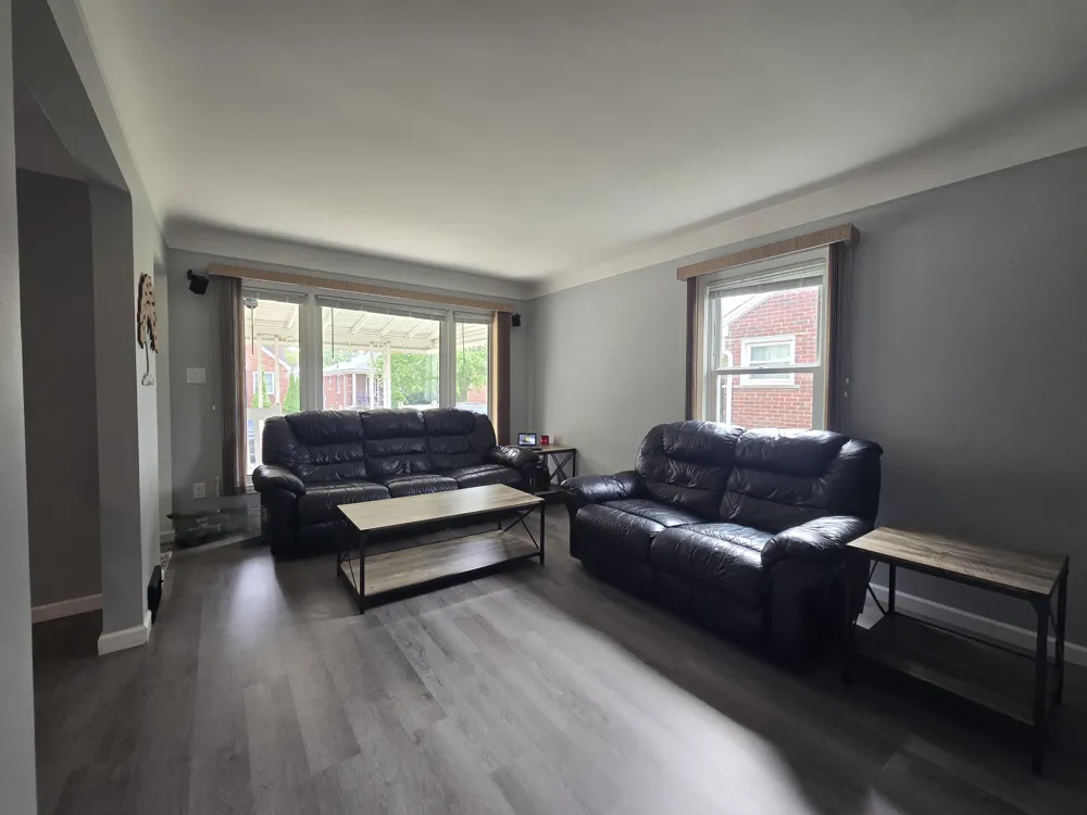 1032 Buckingham Avenue Lincoln Park, MI 48146