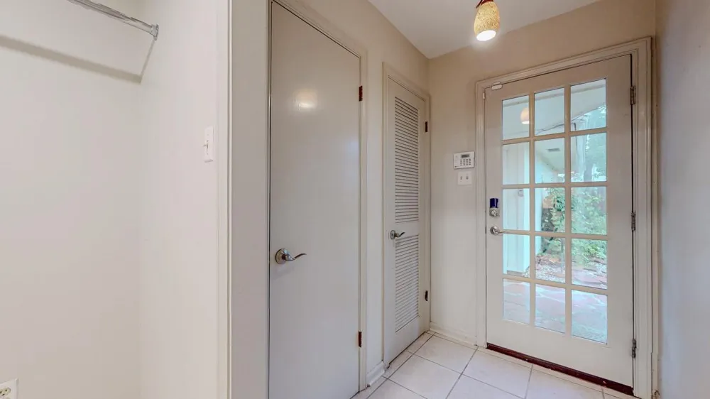 6960 Blarney Street Beaumont, TX 77706