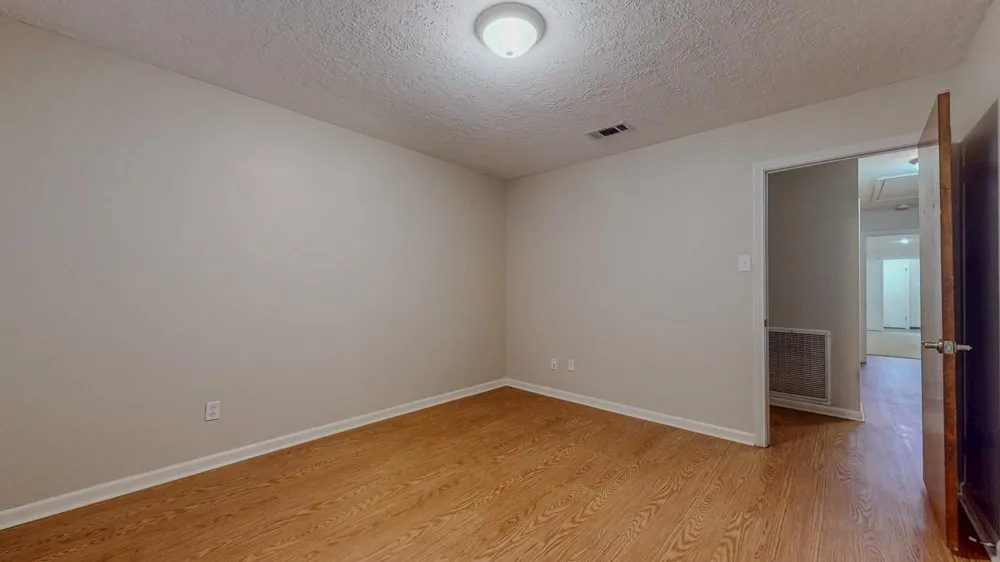 6960 Blarney Street Beaumont, TX 77706