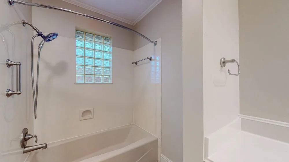6960 Blarney Street Beaumont, TX 77706