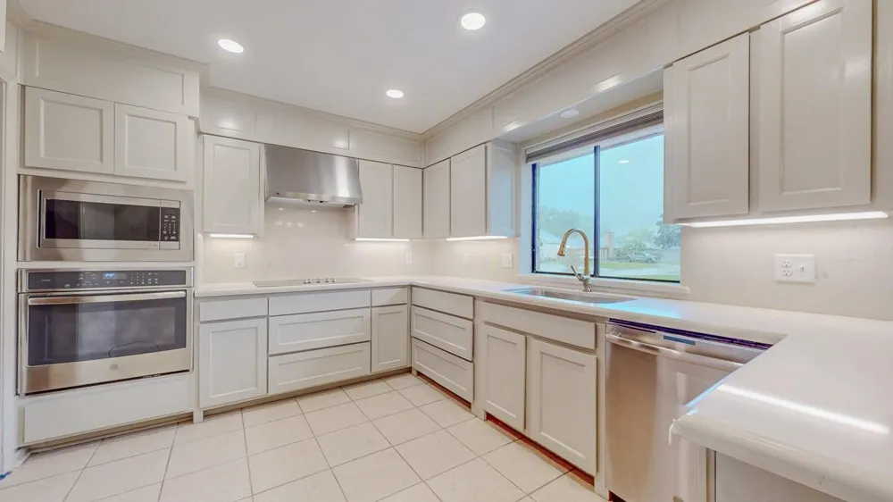 6960 Blarney Street Beaumont, TX 77706