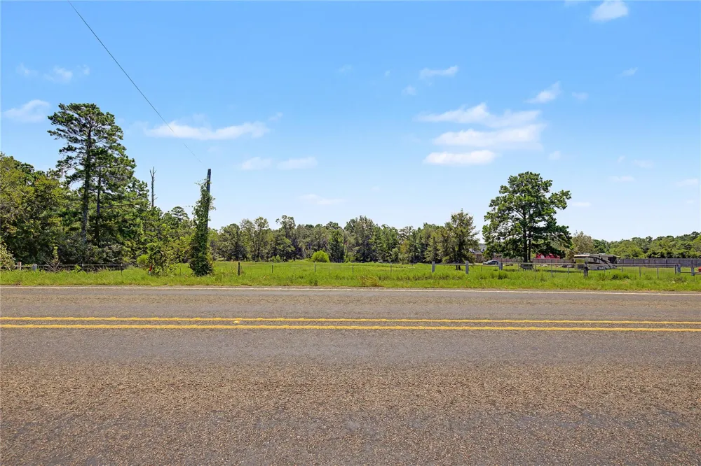 38 Fm 3454 Huntsville, TX 77320