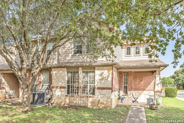 2502 Grayson Cir San Antonio, TX 78232