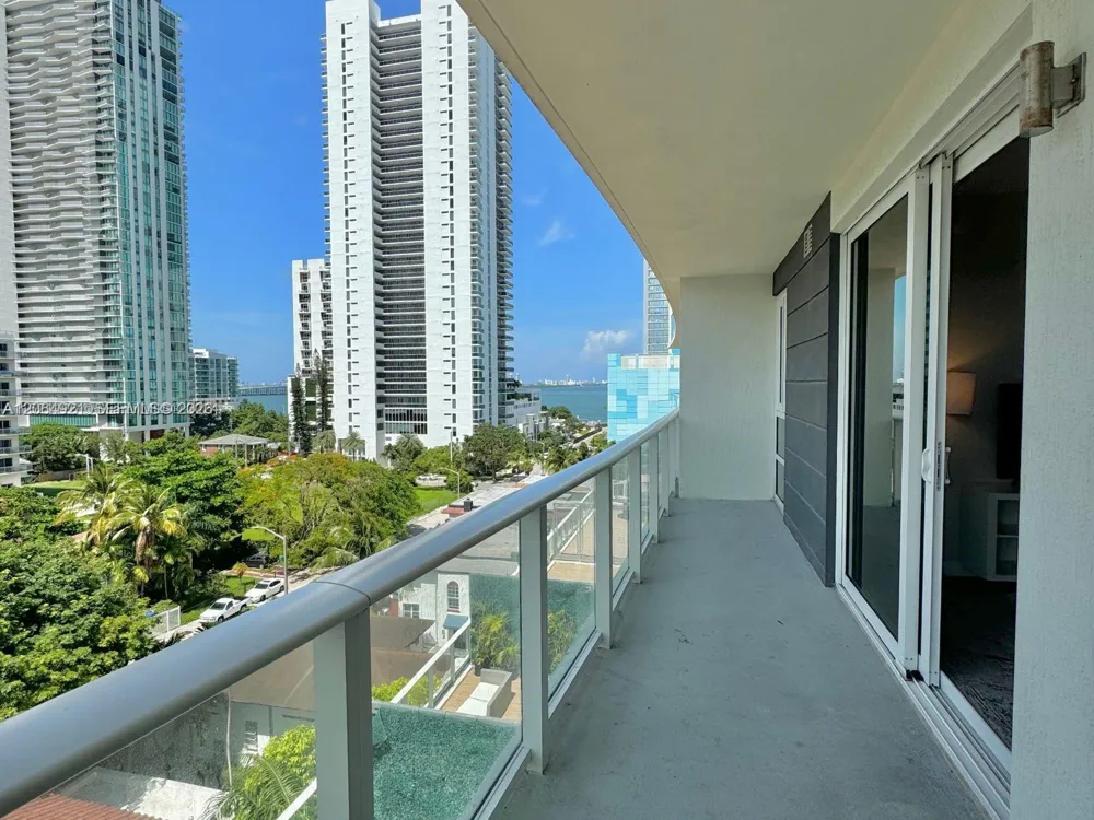 321 NE 26th #703 Miami, FL 33137