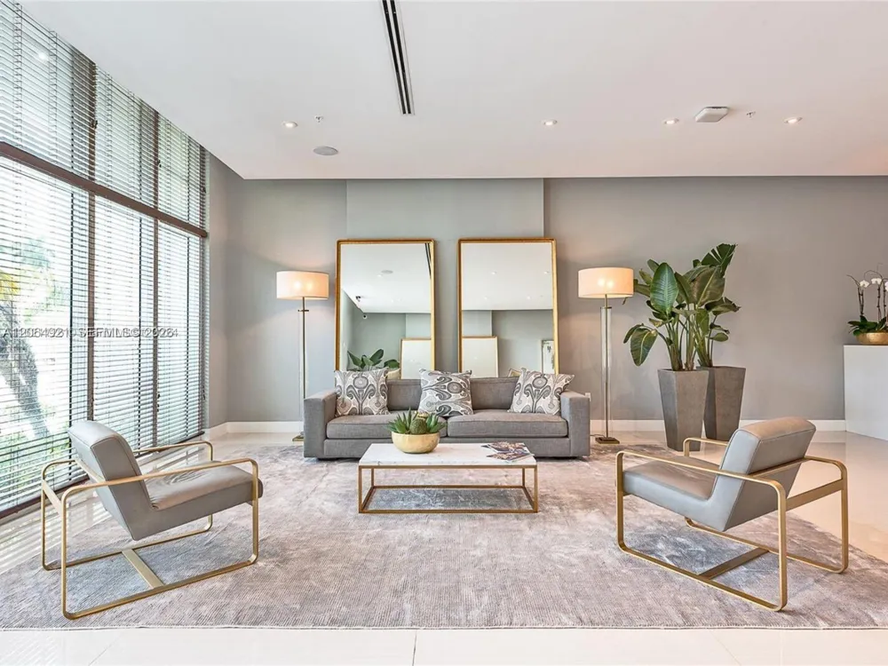 321 NE 26th #703 Miami, FL 33137