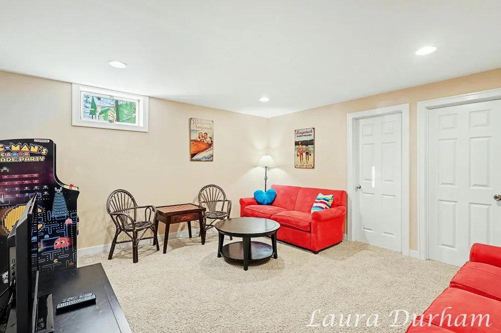 6925 2nd Street Douglas, MI 49406