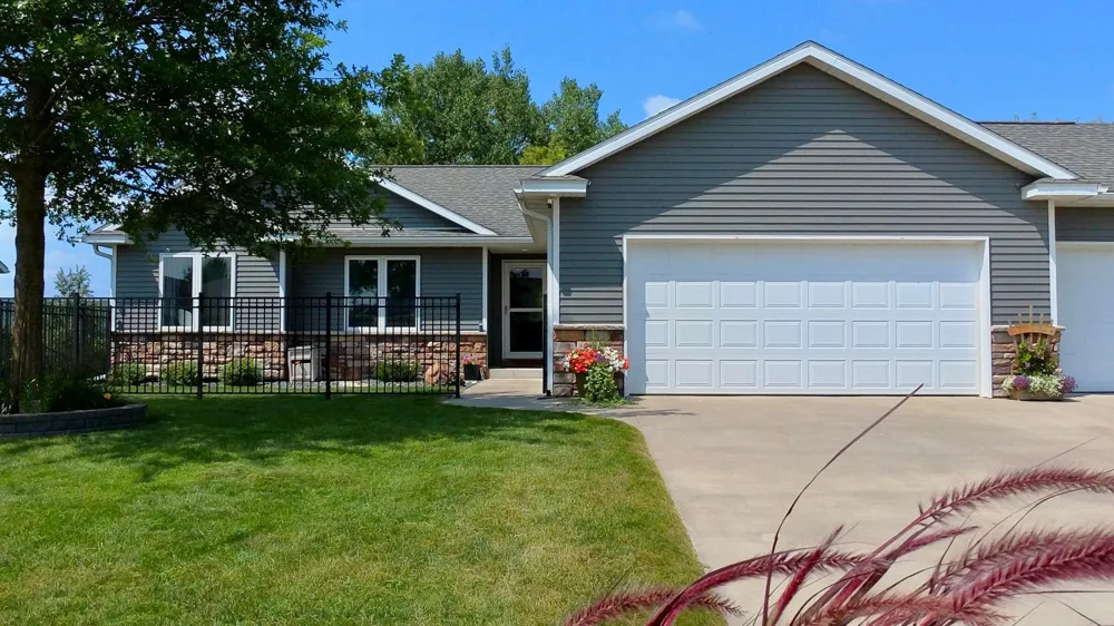 1244 Lone Stone Court SE Chatfield, MN 55923