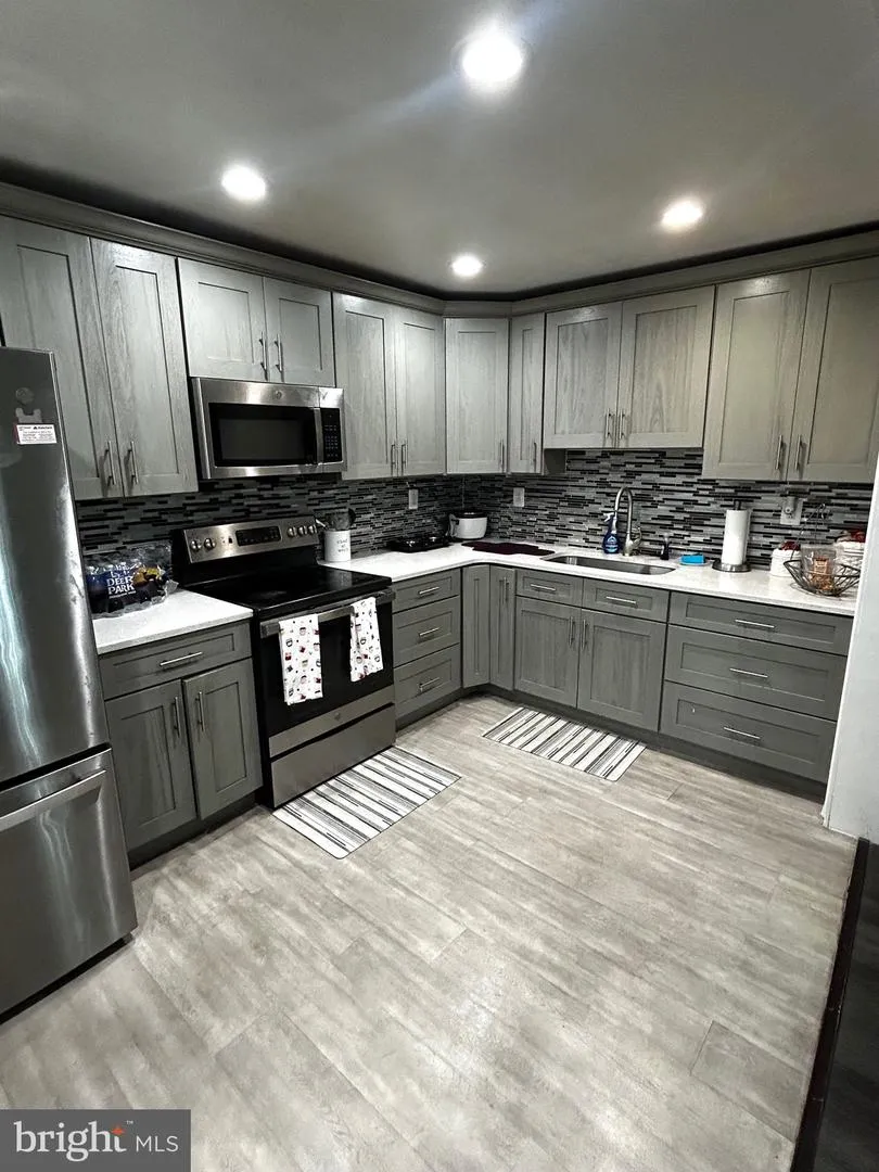 3207 ANCONA ROAD Philadelphia, PA 19154