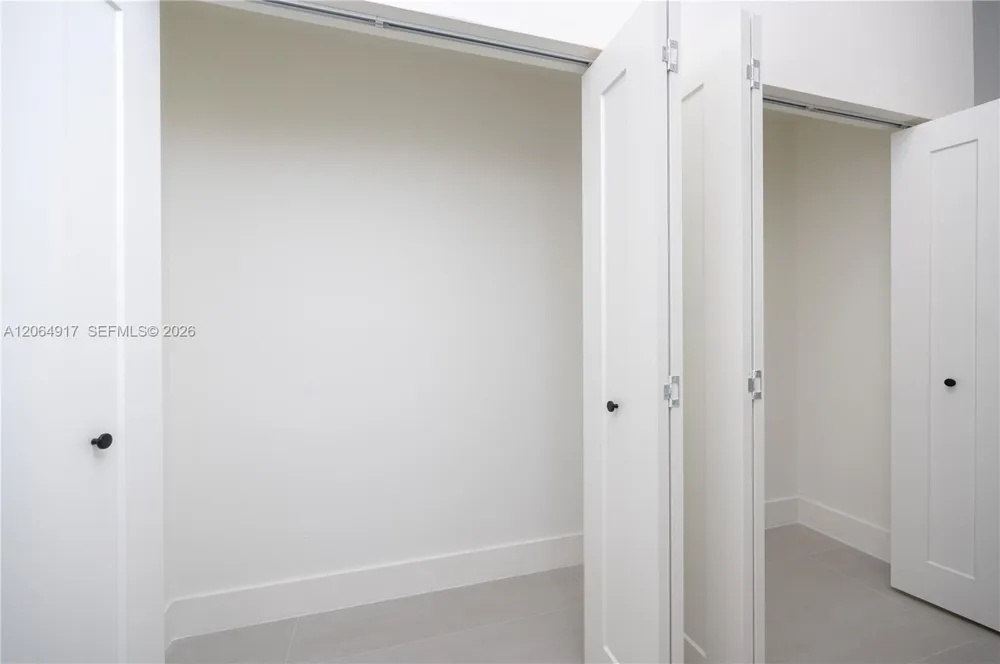 1357 Camellia Ln Weston, FL 33326