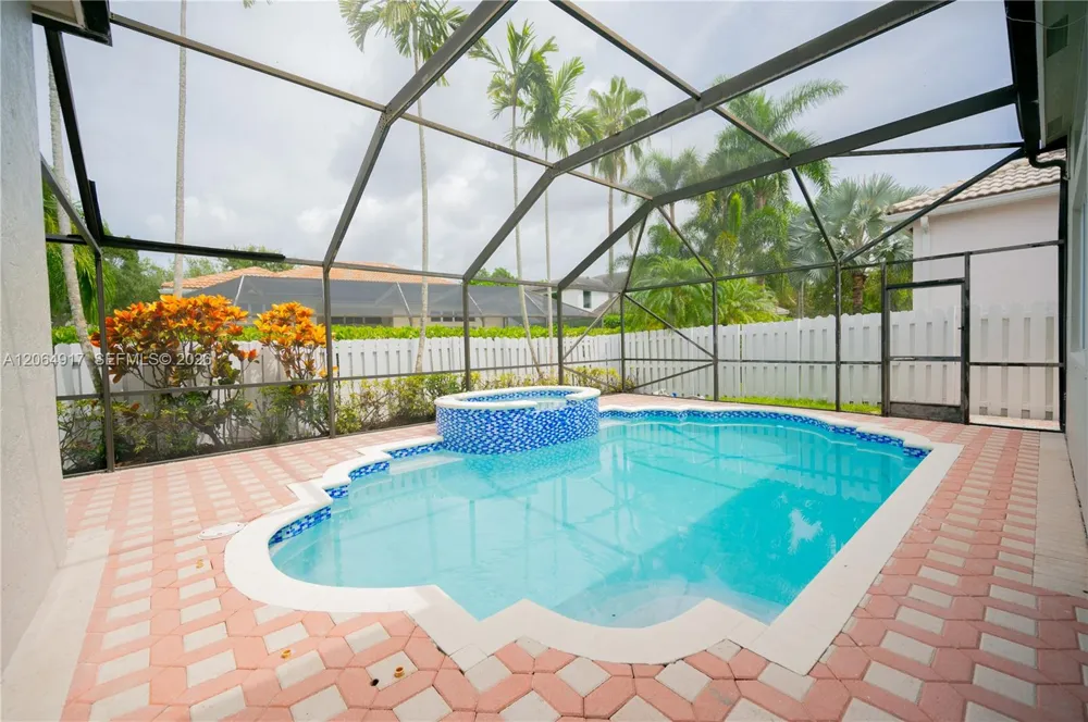 1357 Camellia Ln Weston, FL 33326