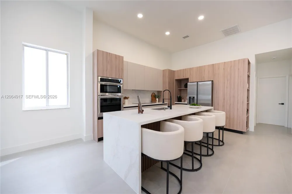 1357 Camellia Ln Weston, FL 33326