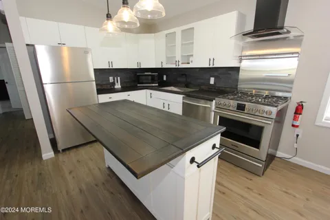 1001 NW Central Avenue ##2