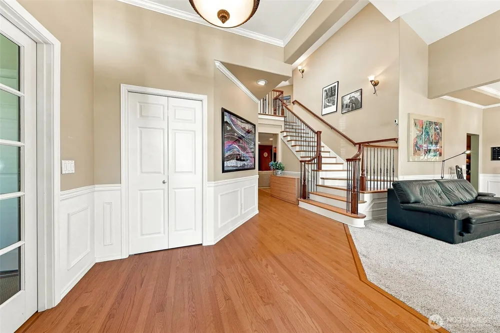13915 SE 238TH PLACE Kent, WA 98042