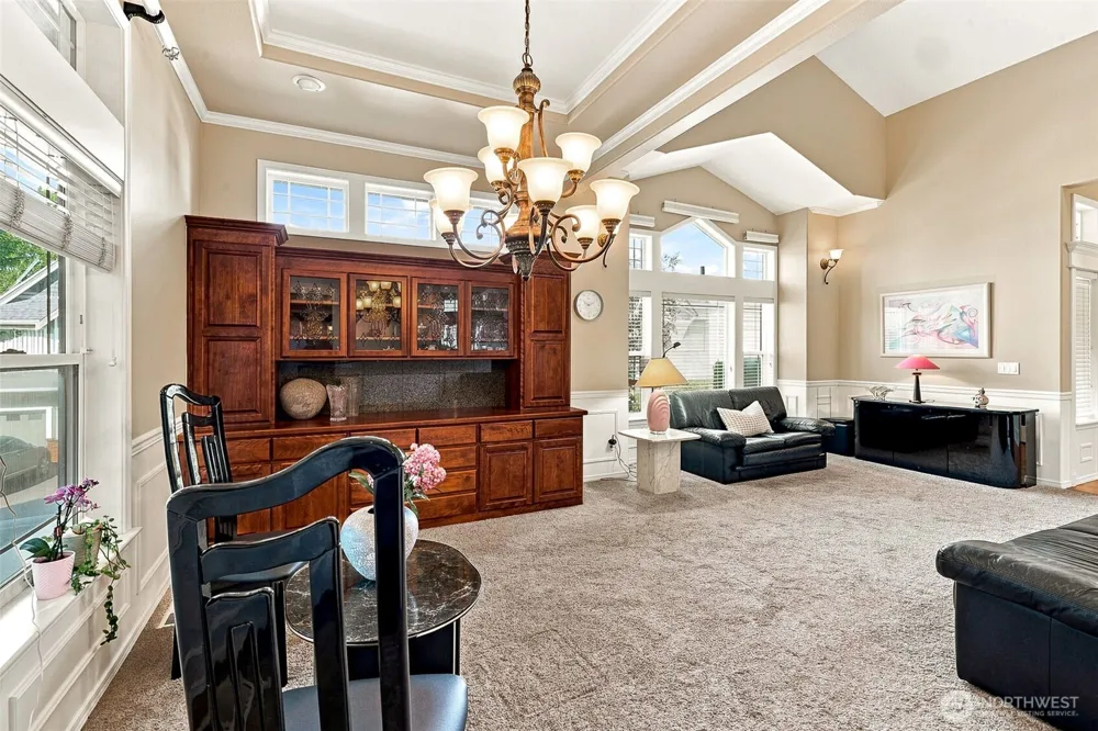 13915 SE 238TH PLACE Kent, WA 98042