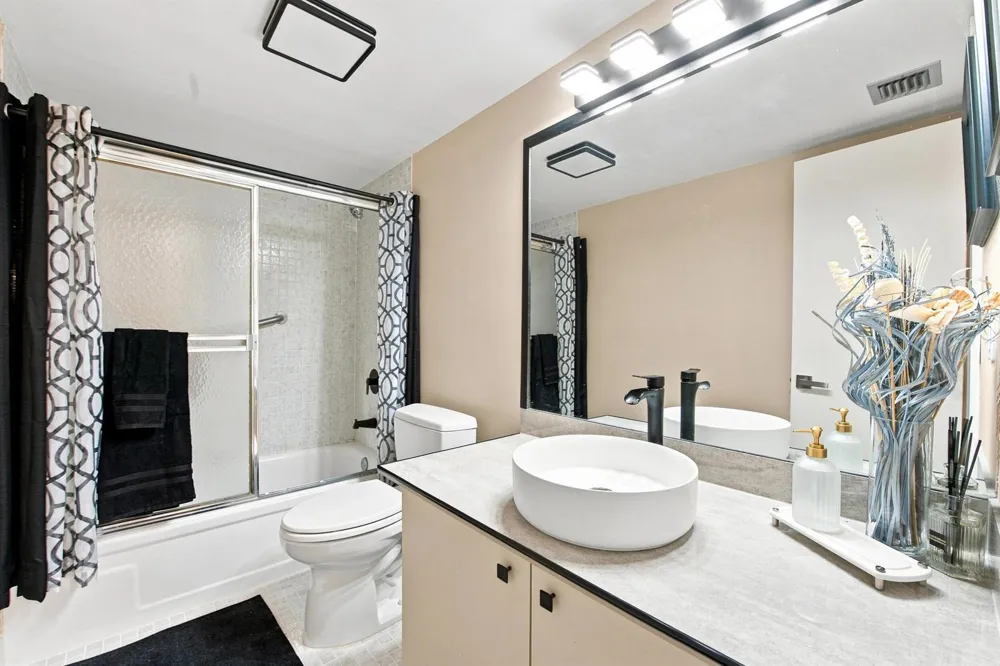 3231 HOLIDAY SPRINGS BOULEVARD #205 Margate, FL 33063