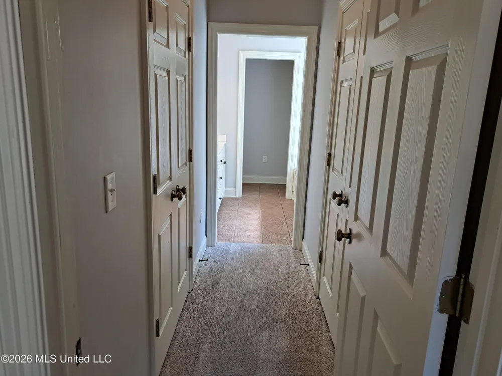112 River Ridge Court Pearl, MS 39208
