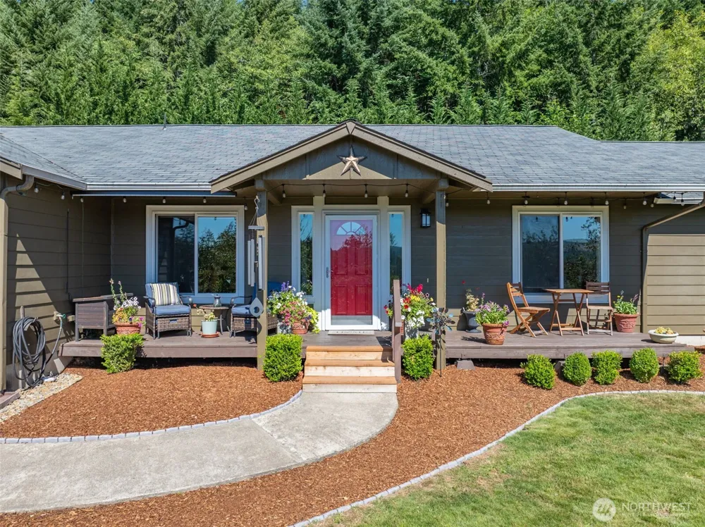 526 Haywire Road Winlock, WA 98596