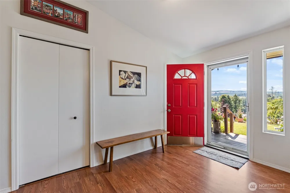 526 Haywire Road Winlock, WA 98596