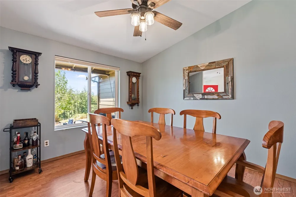 526 Haywire Road Winlock, WA 98596