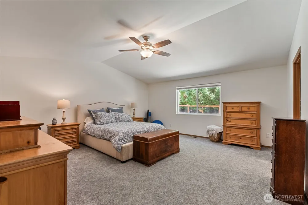 526 Haywire Road Winlock, WA 98596