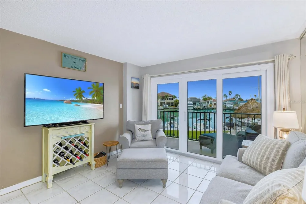 51 ISLAND WAY #108 Clearwater Beach, FL 33767