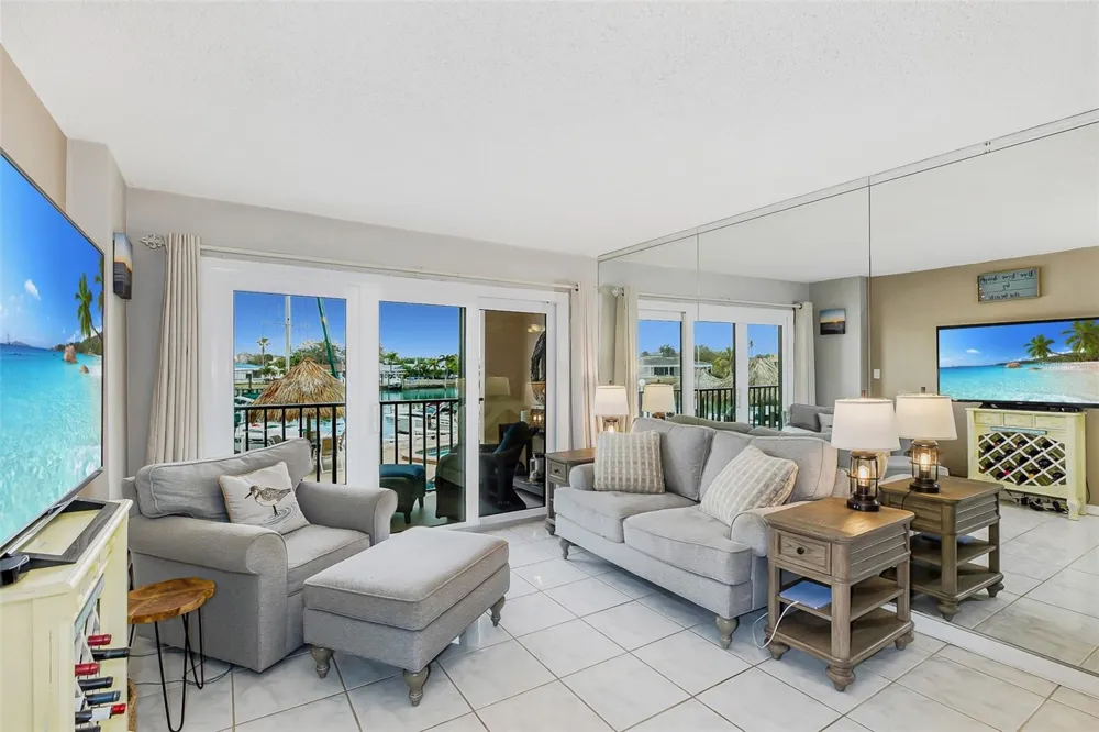 51 ISLAND WAY #108 Clearwater Beach, FL 33767
