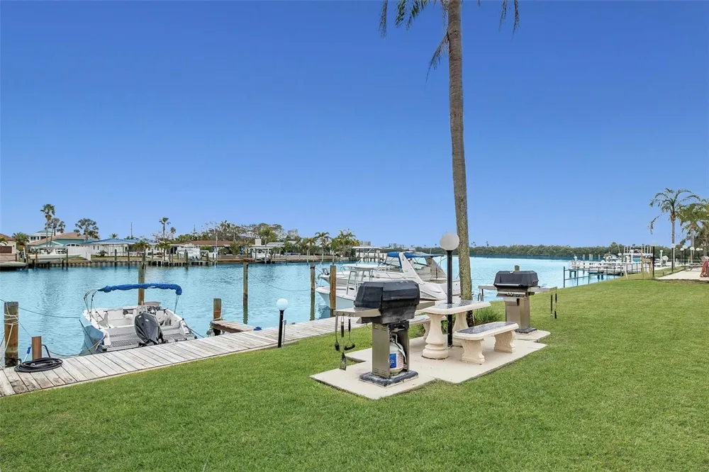 51 ISLAND WAY #108 Clearwater Beach, FL 33767