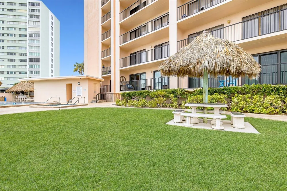 51 ISLAND WAY #108 Clearwater Beach, FL 33767