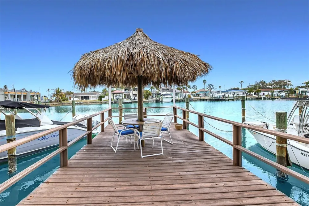 51 ISLAND WAY #108 Clearwater Beach, FL 33767