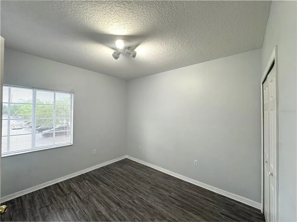 9621 LAKEDALE WAY #202 Riverview, FL 33578
