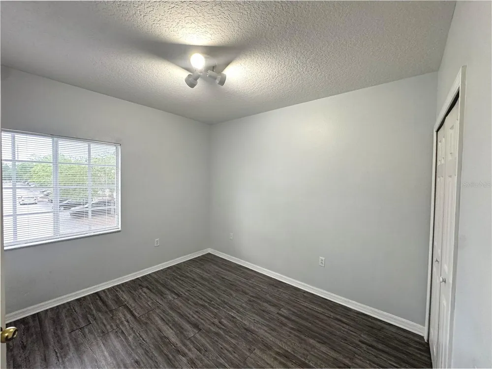9621 LAKEDALE WAY #202 Riverview, FL 33578