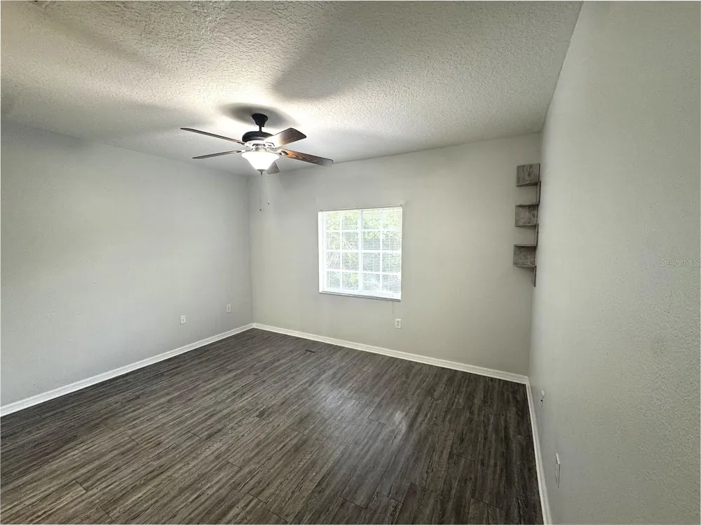 9621 LAKEDALE WAY #202 Riverview, FL 33578