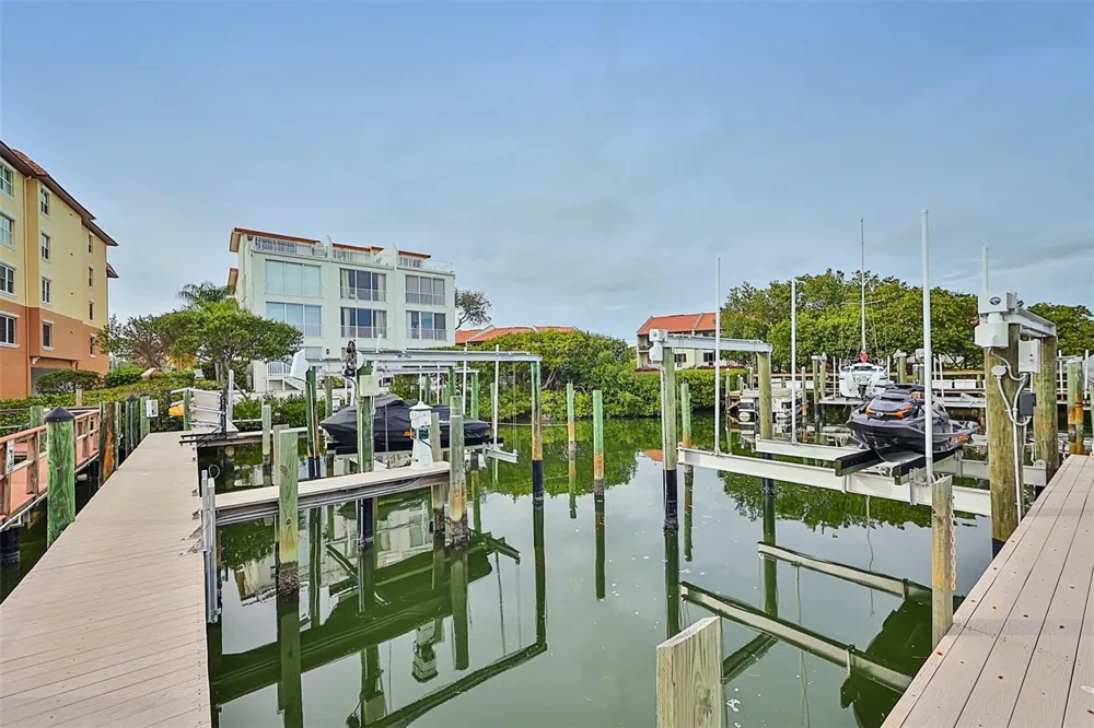 1593 PINELLAS BAYWAY S Tierra Verde, FL 33715