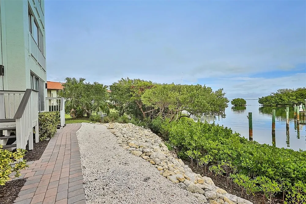 1593 PINELLAS BAYWAY S Tierra Verde, FL 33715