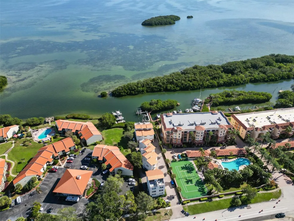 1593 PINELLAS BAYWAY S Tierra Verde, FL 33715