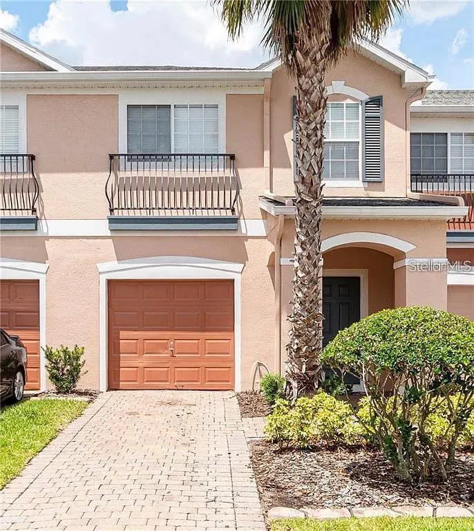 910 SPRING HARVEST COURT Orlando, FL 32828