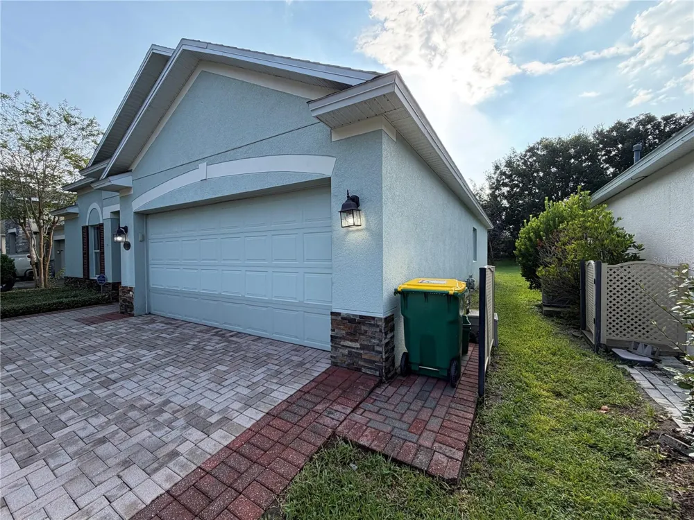 115 GLADESDOWN COURT Deland, FL 32724
